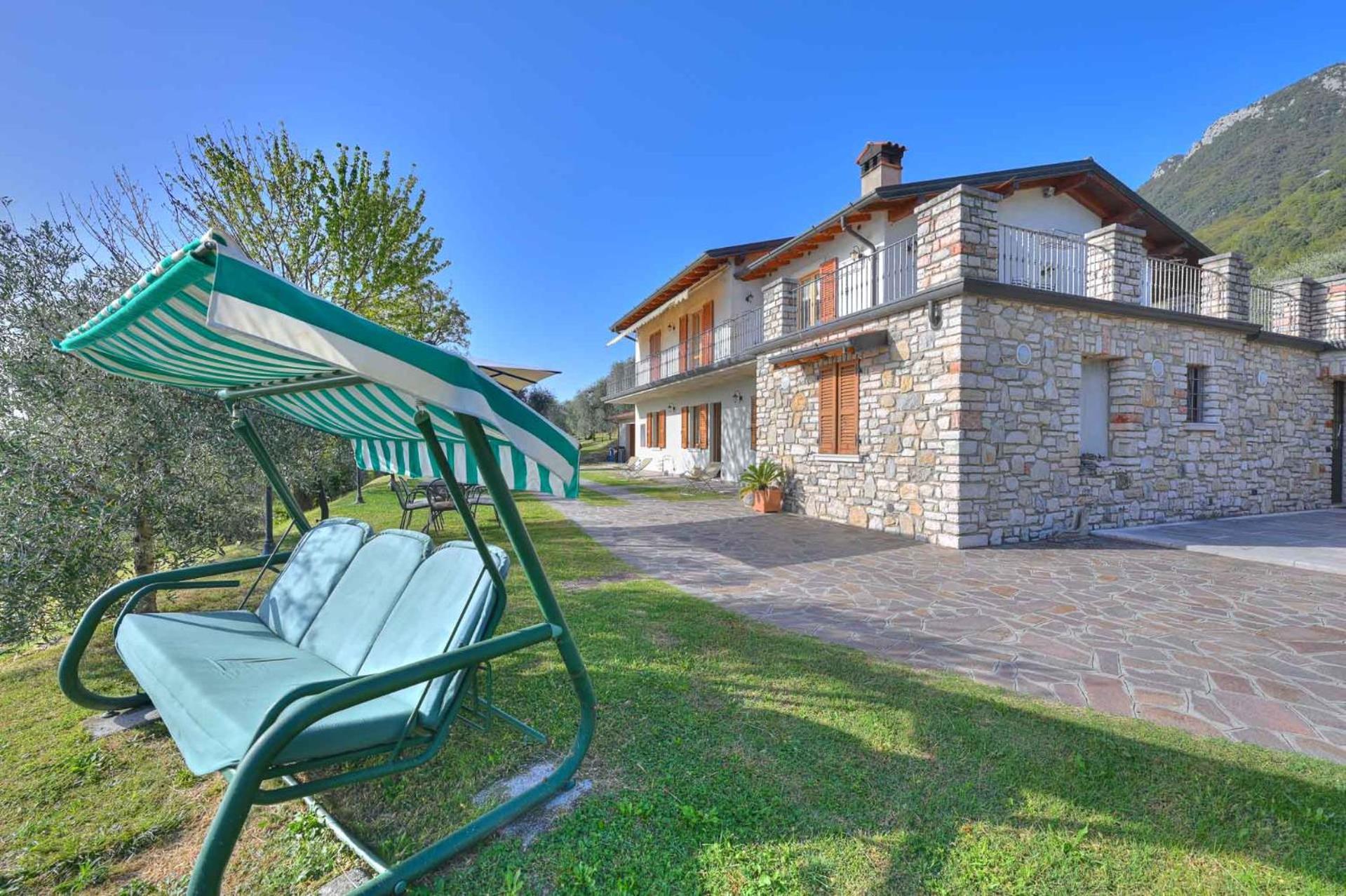 Agriturismo L'Uliveto การ์ญาโน ภายนอก รูปภาพ