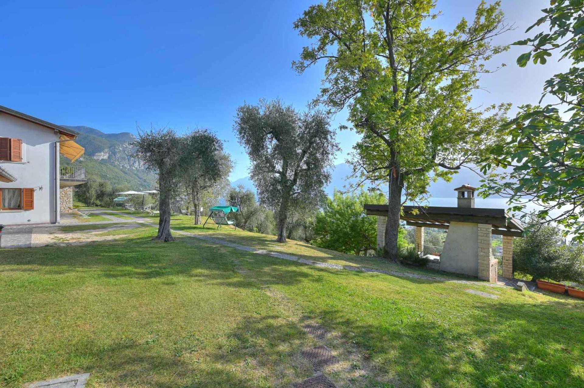 Agriturismo L'Uliveto การ์ญาโน ภายนอก รูปภาพ