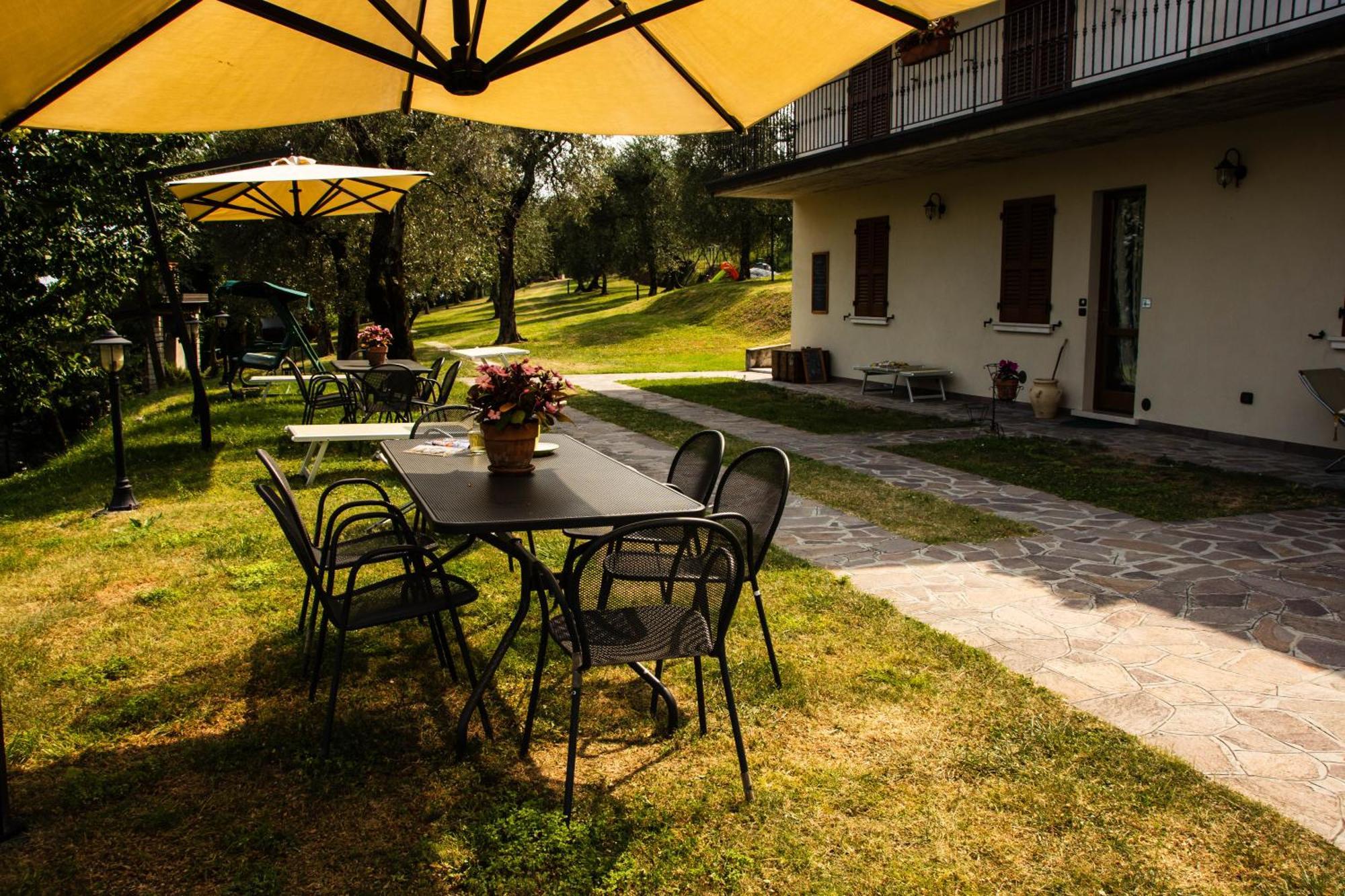 Agriturismo L'Uliveto การ์ญาโน ภายนอก รูปภาพ